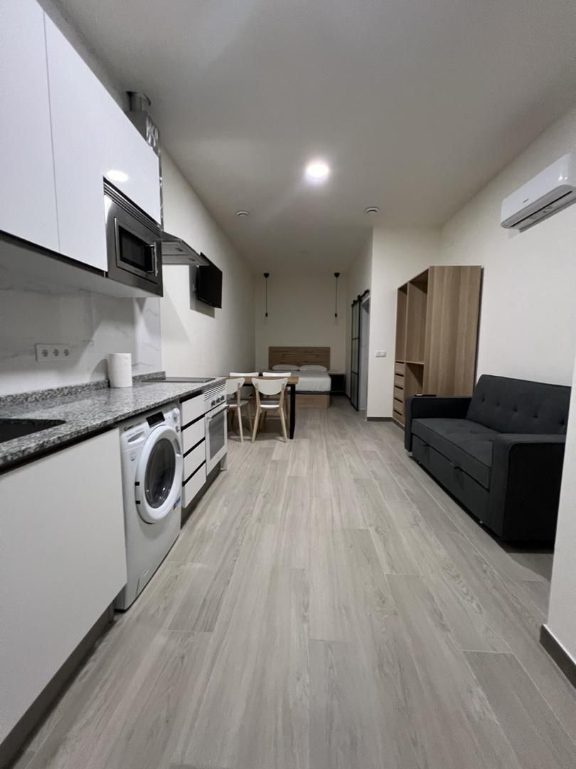 Dormitori de Loft de lloguer en  Valencia Capital amb Aire condicionat