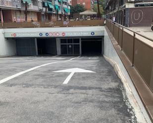 Garage to rent in Carrer de Nàpols, 40, Llefià