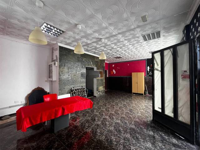 Local comercial en Venta en Calle Obispo Serra Sucarrats, 25 en Escaleritas
