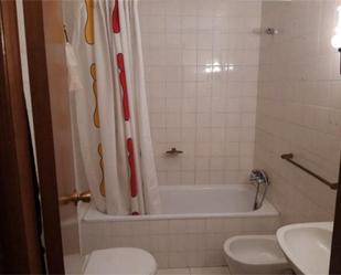 Bathroom of Flat for sale in Mérida  with Heating, Terrace and Storage room