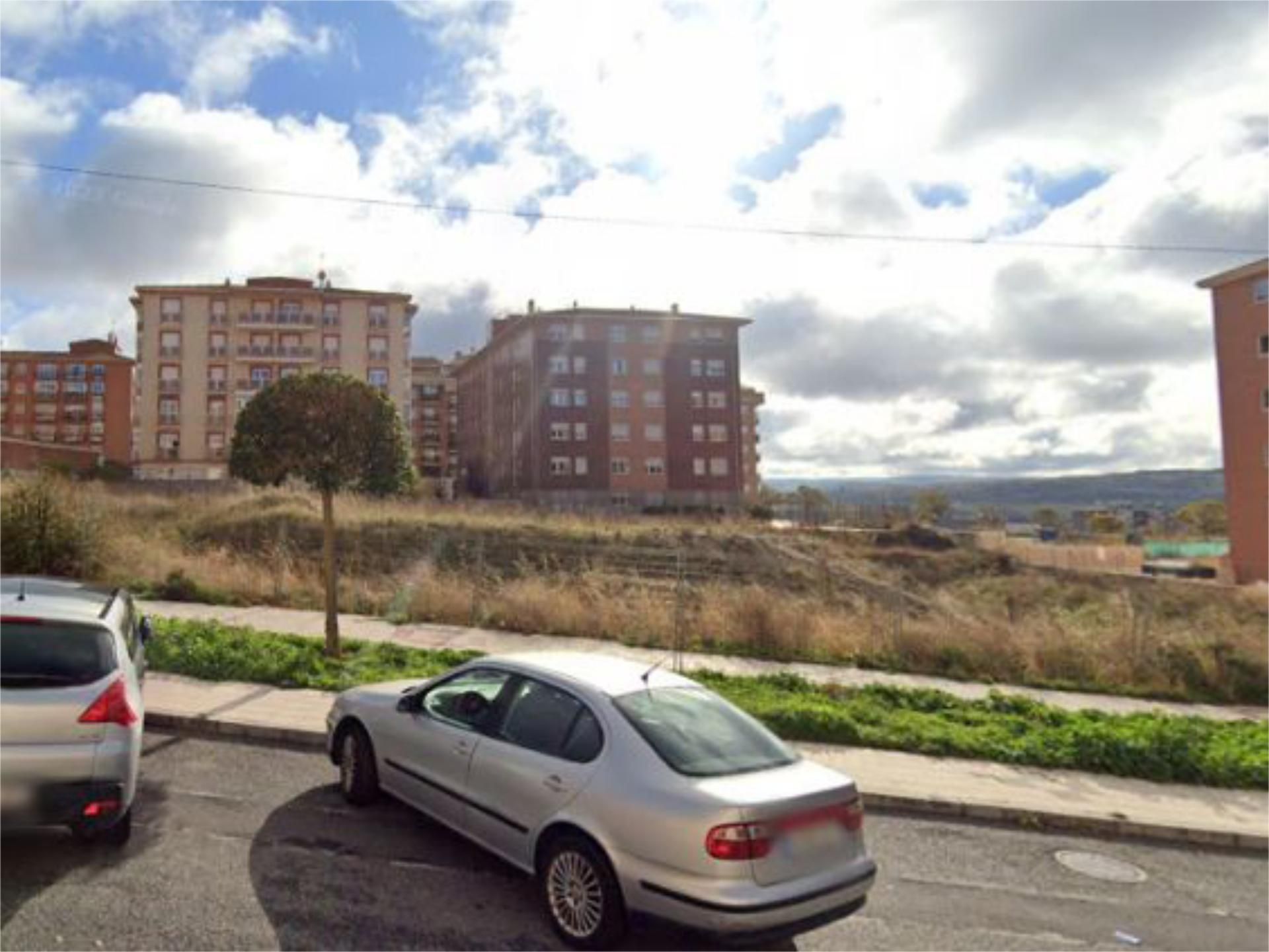 Vista exterior de Urbanitzable en venda en Ávila Capital