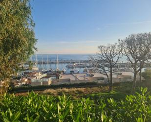 Vista exterior de Estudi en venda en Sitges amb Piscina