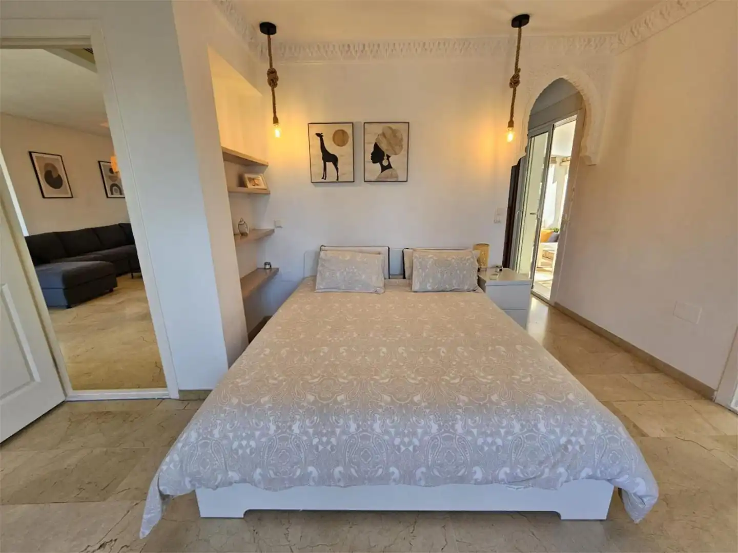 Casa o xalet de lloguer a Pasaje Córdoba, 33, La Capellanía - El Higuerón Dormitori de Casa o xalet de lloguer en Benalmádena amb Aire condicionat, Calefacció i Jardí privat