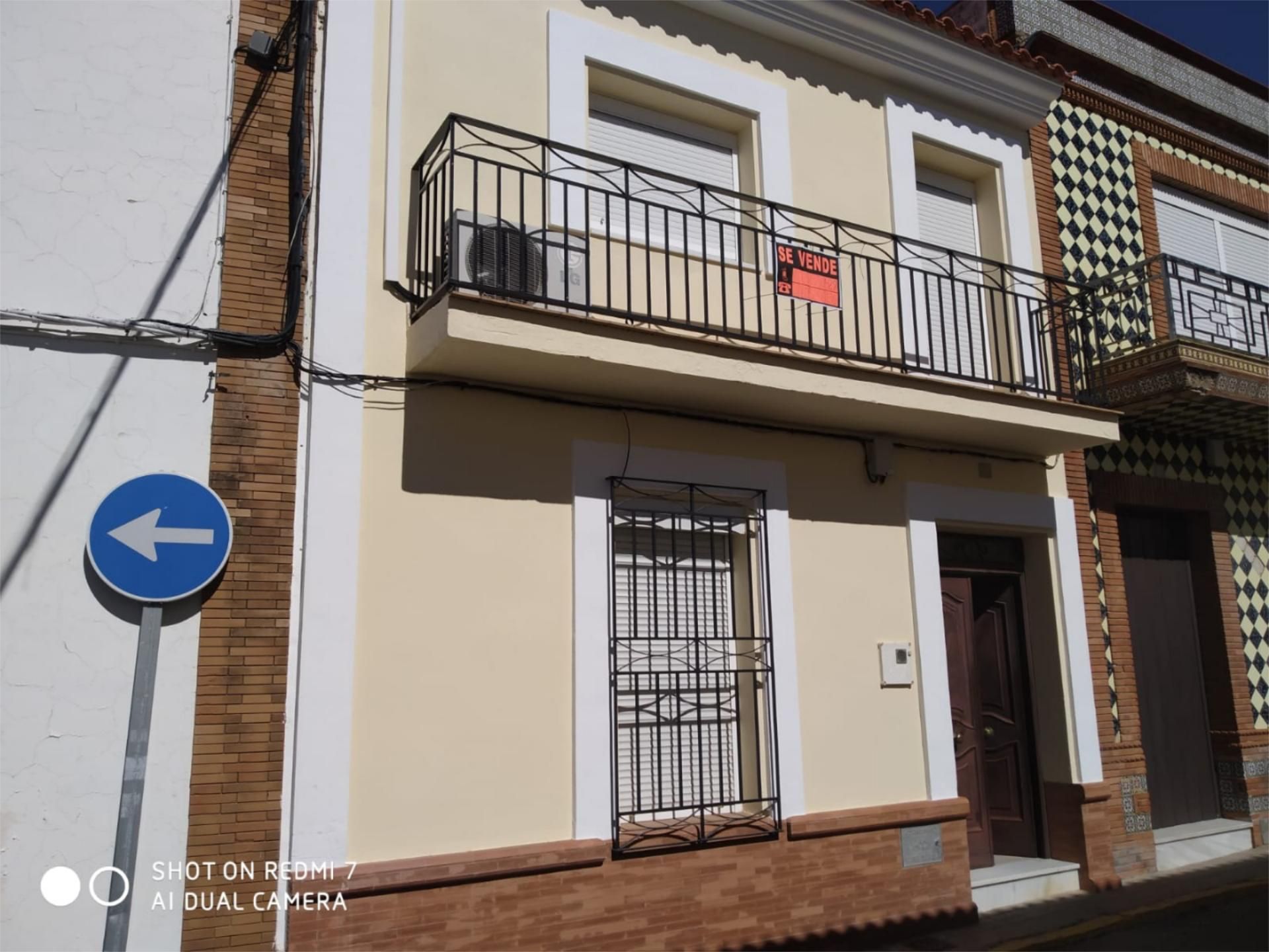 Vista exterior de Casa adosada en venda en Niebla
