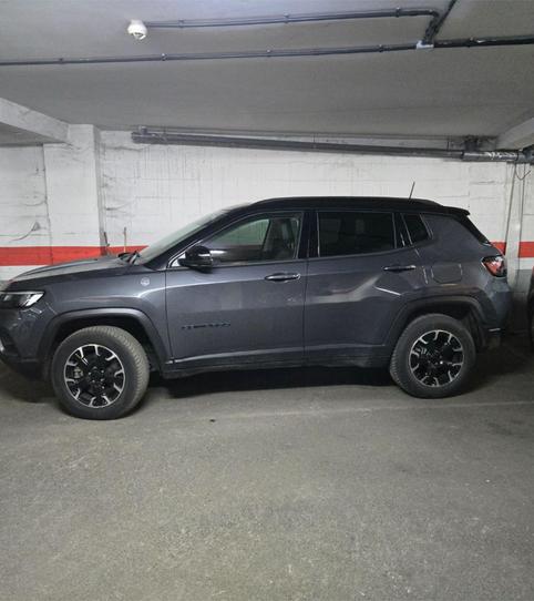 Garaje de alquiler en Calle Río Cares, 47, Laviana, Asturias - imagen 2 Foto 2 de Garaje de alquiler en Calle Río Cares, 47, Laviana, Asturias