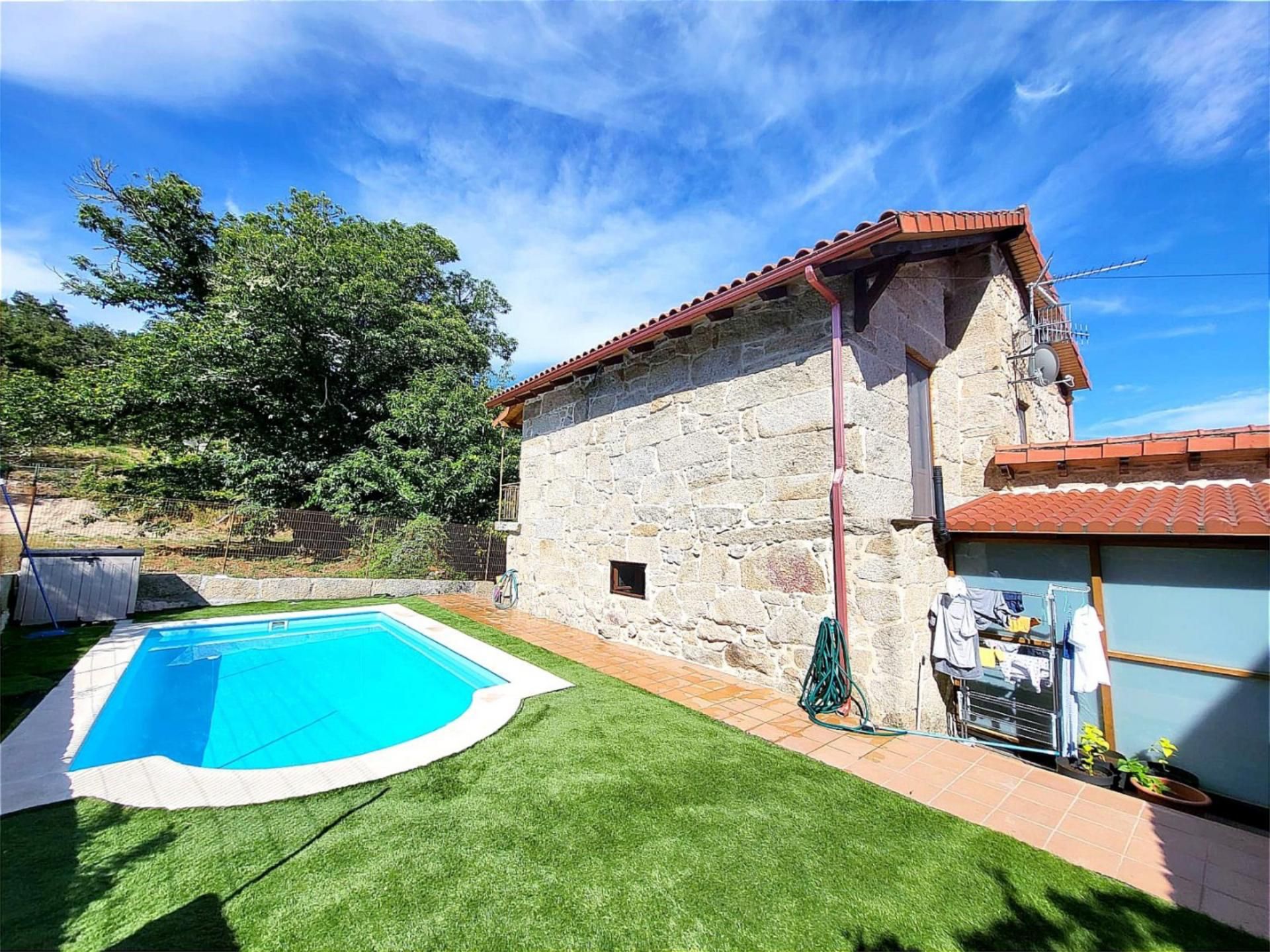 Swimming pool of House or chalet for sale in Allariz  with Swimming Pool and Balcony