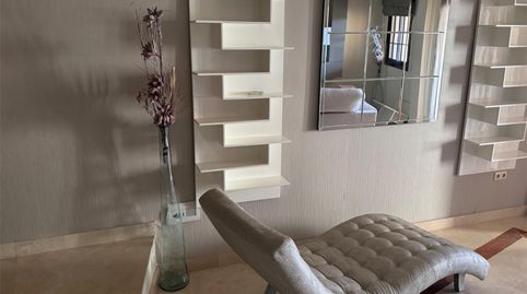 Foto 4 de Apartamento de alquiler en Calle Lastonar, 3, Puerto Banús, Marbella