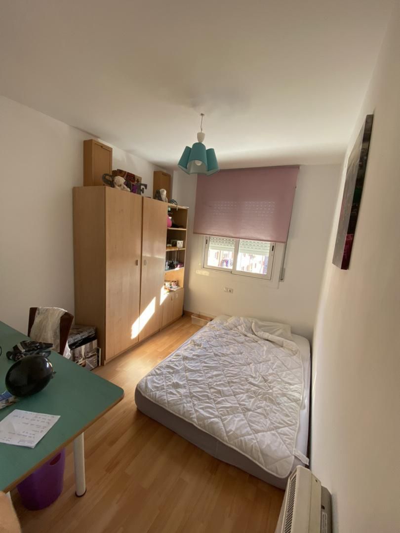 Bedroom of Flat to share in Barberà del Vallès  with Balcony