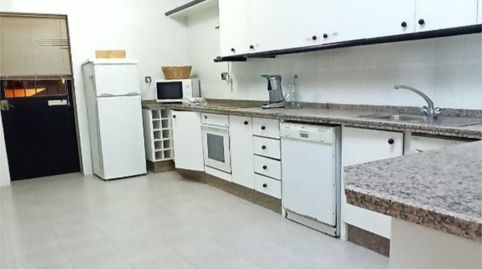 Foto 3 de Casa adosada en venta en Calle Pintor González Peña, 25, La Paz, Alcalá de Guadaira