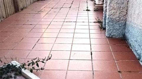 Foto 2 de Casa adosada en venta en Calle Pintor González Peña, 25, La Paz, Alcalá de Guadaira