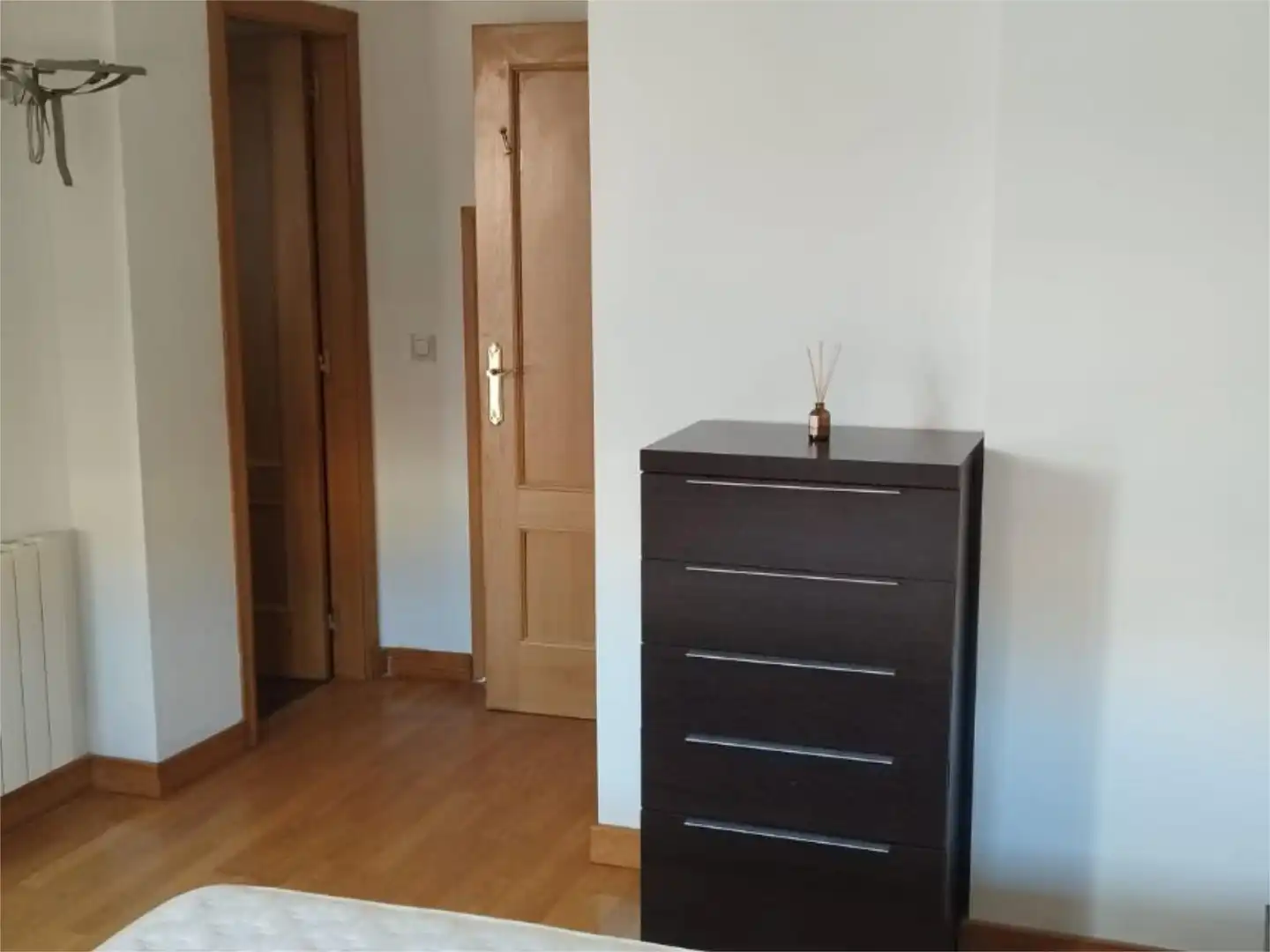 Piso de alquiler en Carretera Trascastrillo, 29, Quintanar de la Sierra Habitación de Piso de alquiler en Quintanar de la Sierra con Calefacción, Parquet y Amueblado