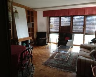 Living room of Flat for sale in Jaca  with Terrace and Swimming Pool