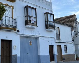 Vista exterior de Casa adosada en venda en Olvera amb Terrassa, Traster i Moblat