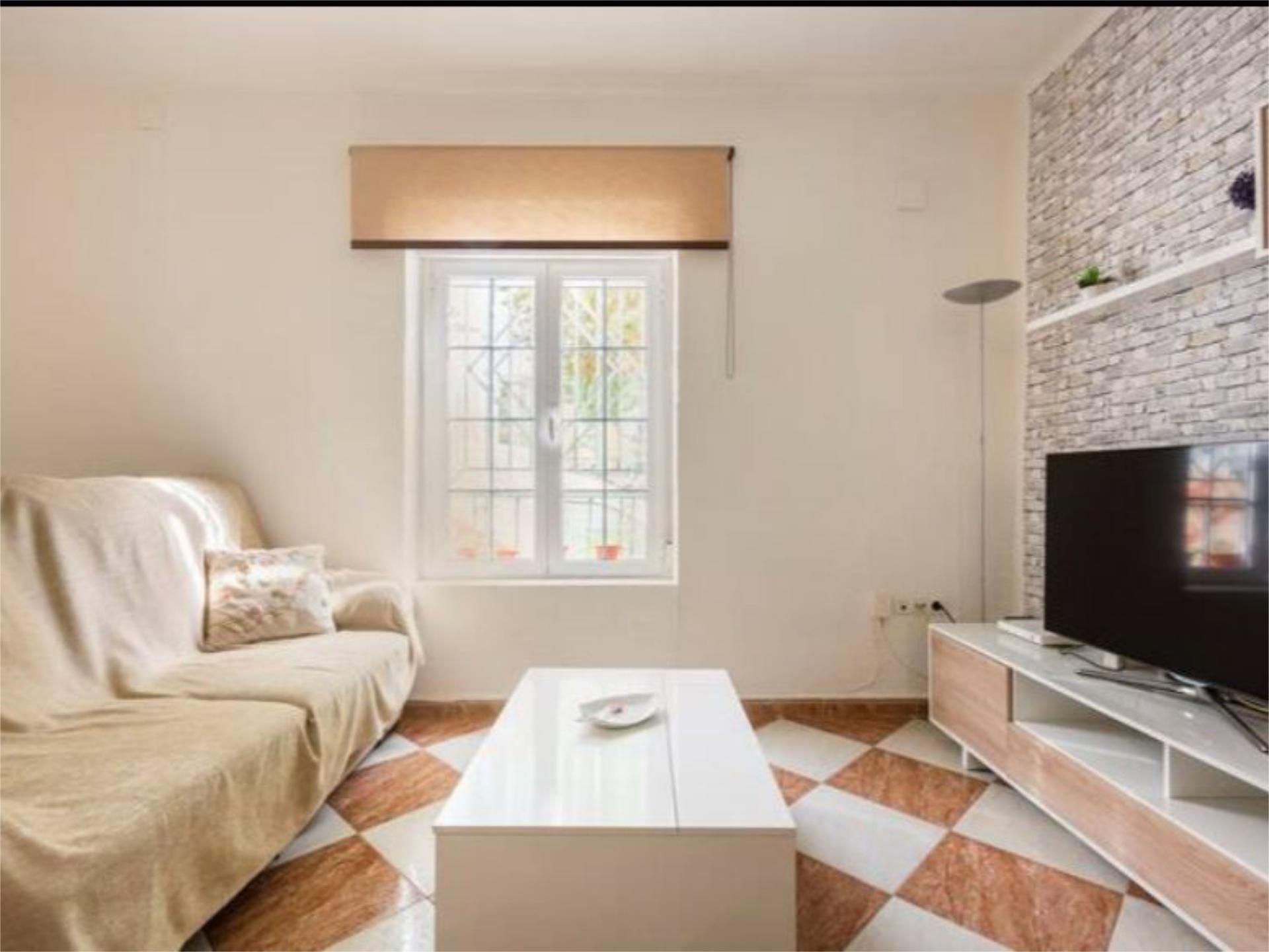 Flat to share in Calle Jarama, 10, Barrio de Zaidín