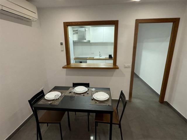 Piso en Alquiler en Carrer Mare de Déu de Montserrat, 52 en Es Rafal Vell