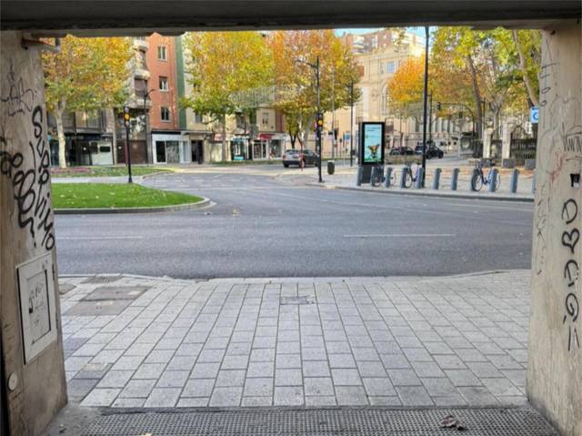 Garaje en Alquiler en Paseo Pedro Simón Abril, 2 en Centro