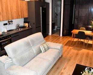 Living room of Flat for sale in  Madrid Capital