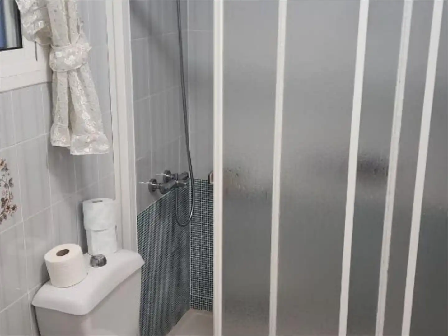 Flat for sale in Calle San Gregorio, 22, Pozoblanco Bathroom of Flat for sale in Pozoblanco with Air Conditioner, Heating and Private garden