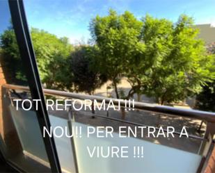 Exterior view of Flat for sale in Sant Joan Despí  with Air Conditioner