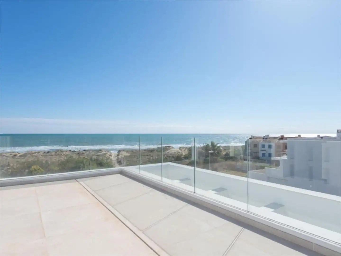 Casa o chalet en venta en Carrer del Mandariner, 17, Oliva Playa Terraza de Casa o chalet en venta en Oliva con Aire acondicionado, Terraza y Piscina