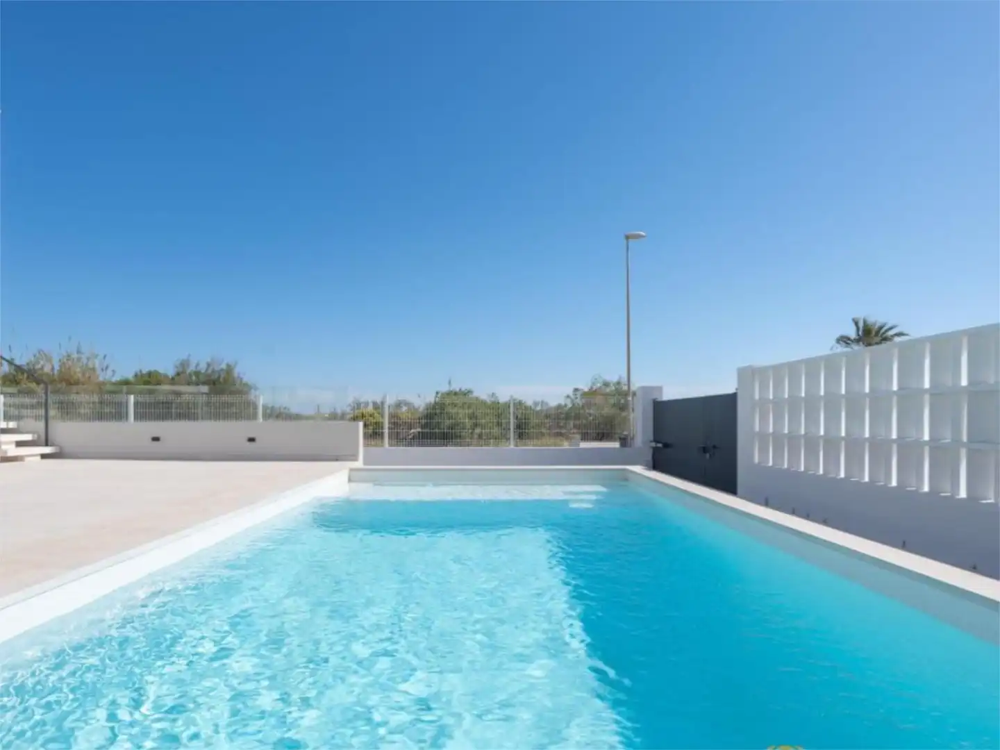 Casa o chalet en venta en Carrer del Mandariner, 17, Oliva Playa Piscina de Casa o chalet en venta en Oliva con Aire acondicionado, Terraza y Piscina
