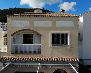 Exterior view of Flat for sale in Benahavís  with Air Conditioner