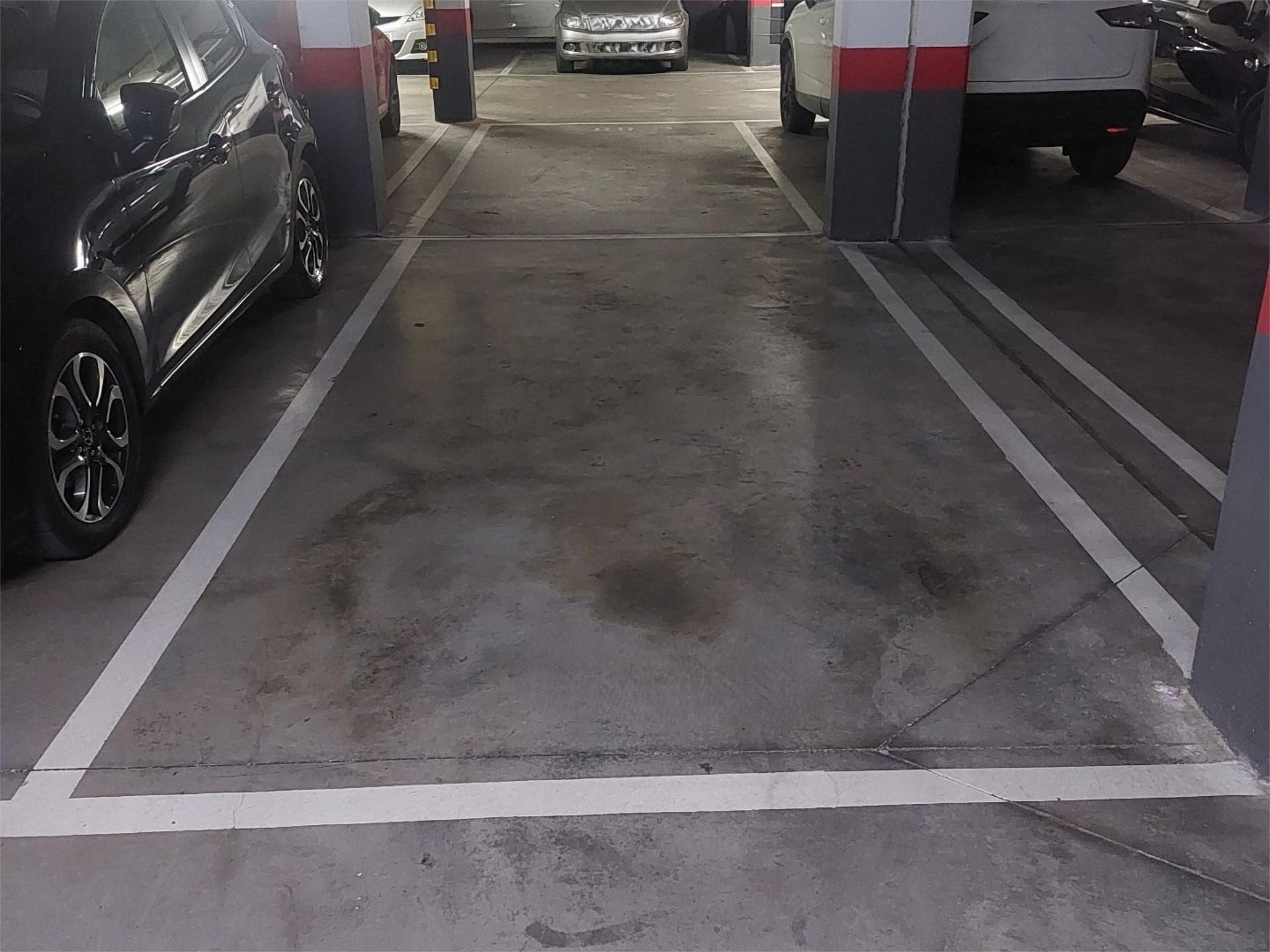 Parking of Garage to rent in  Madrid Capital
