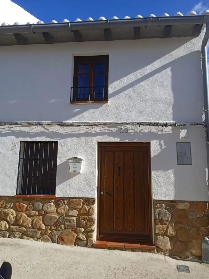 Exterior view of Houses for sale in Mestanza  with Private garden, Terrace and Furnished