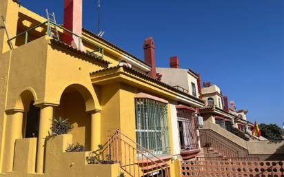 Casa adosada en alquiler en polígonos - recinto fe