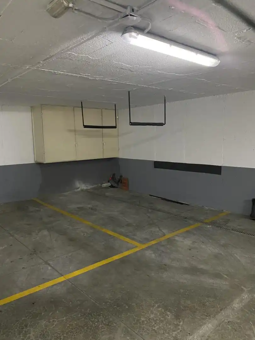 Garage for rent in Calle Herreros, 16, Camino Viejo de Málaga Garage for rent in Vélez-Málaga