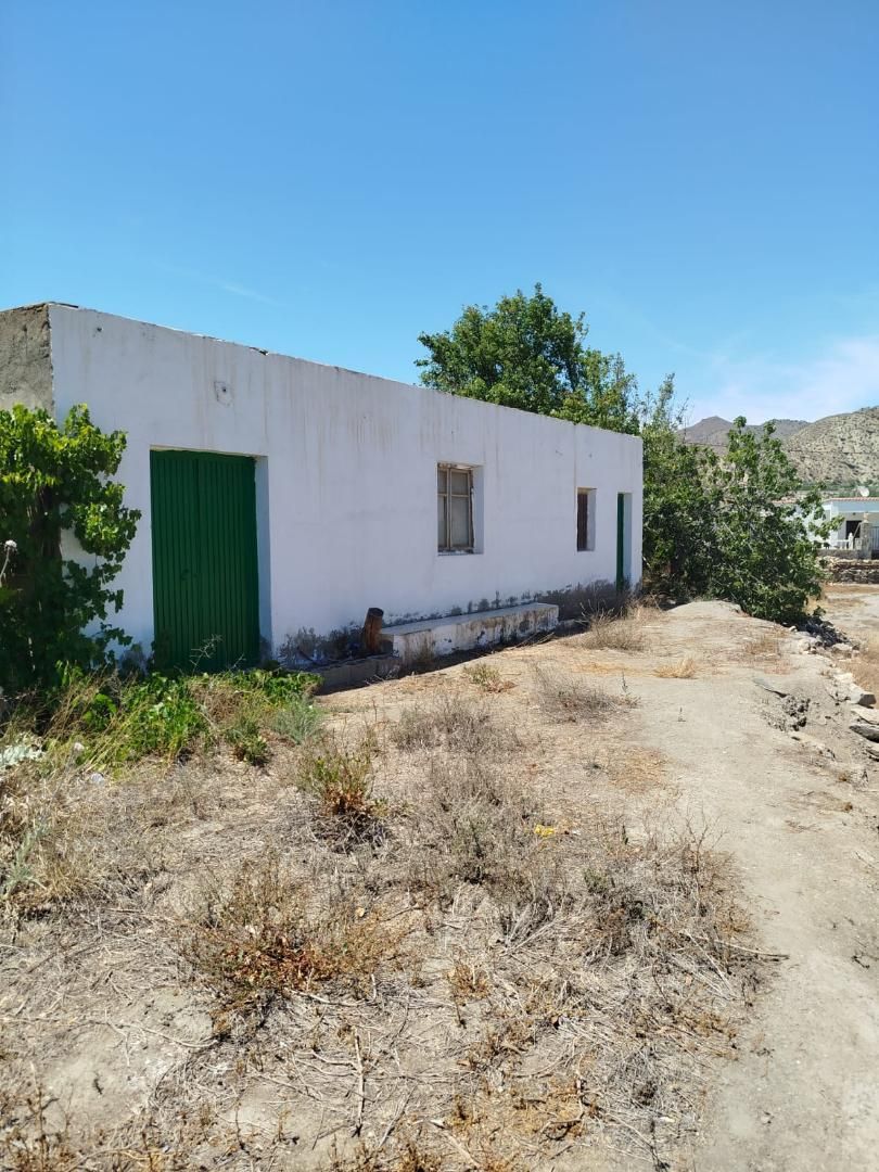 Exterior view of Country house for sale in Santa Cruz de Marchena