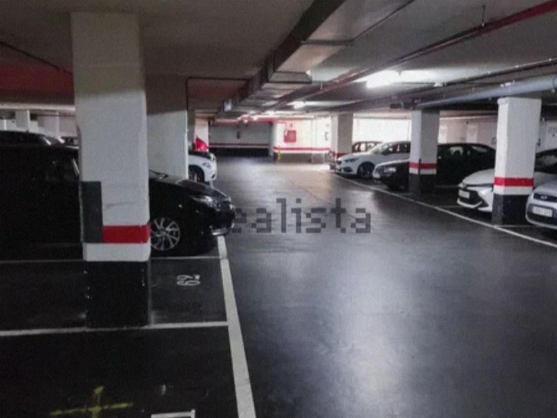 Parking of Garage to rent in Castro-Urdiales