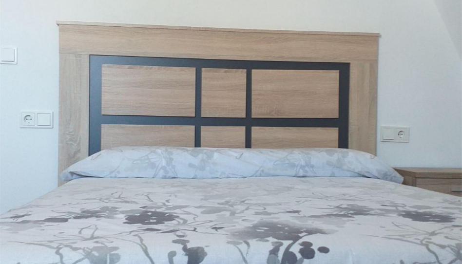 Piso de alquiler en Rúa Lavadoiro, 3, Cee, A Coruña - imagen 1 Foto 1 de Piso de alquiler en Rúa Lavadoiro, 3, Cee, A Coruña