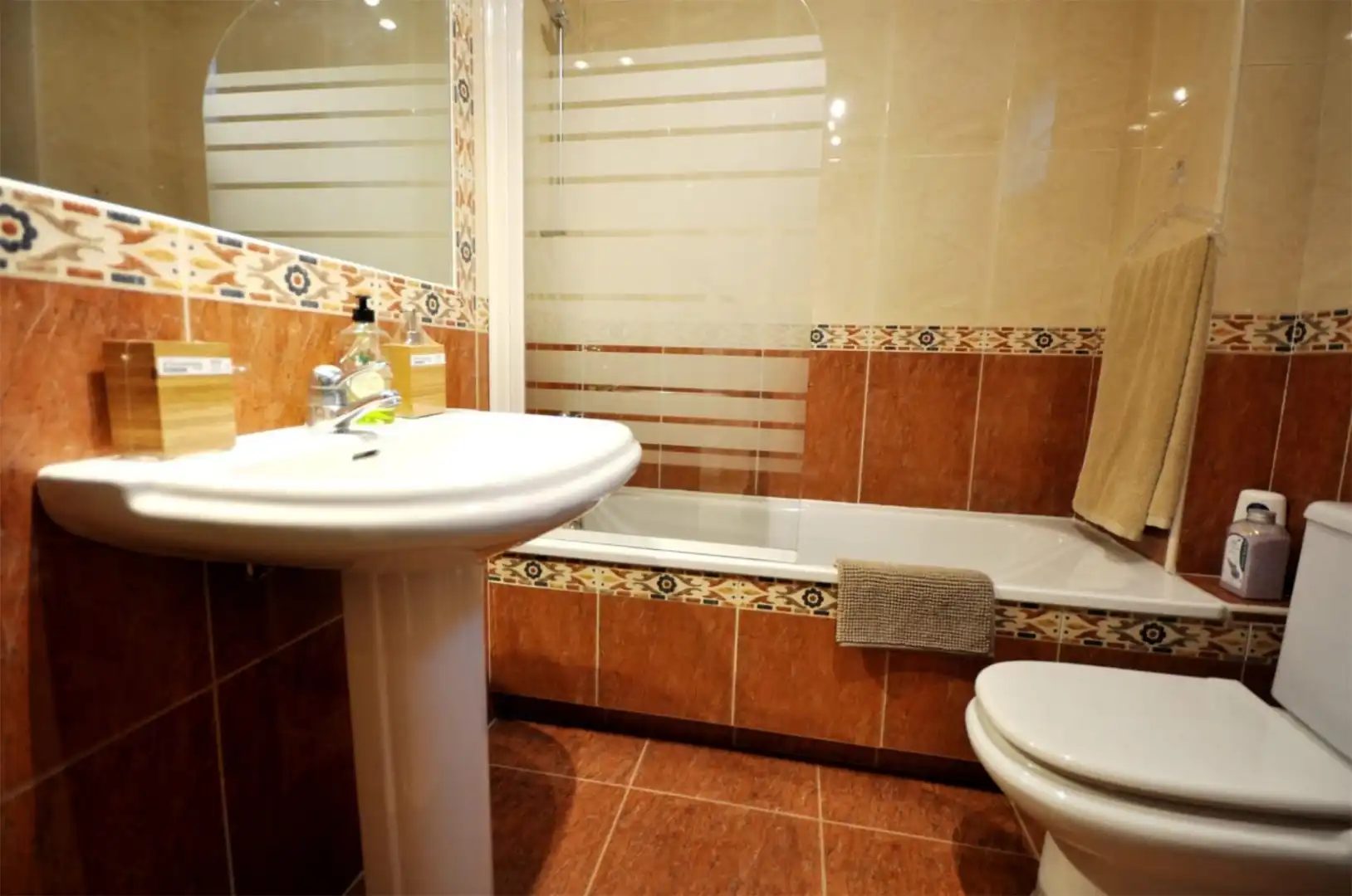Study for sale in Avenida Juan Sebastián Elcano, 110, Pedregalejo - Morlaco Bathroom of Study for sale in Málaga with Terrace, Furnished and Video intercom