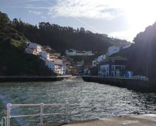 Exterior view of Flat for sale in Cudillero  with Balcony