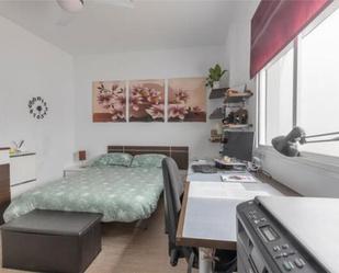 Bedroom of Flat for sale in  Granada Capital  with Terrace