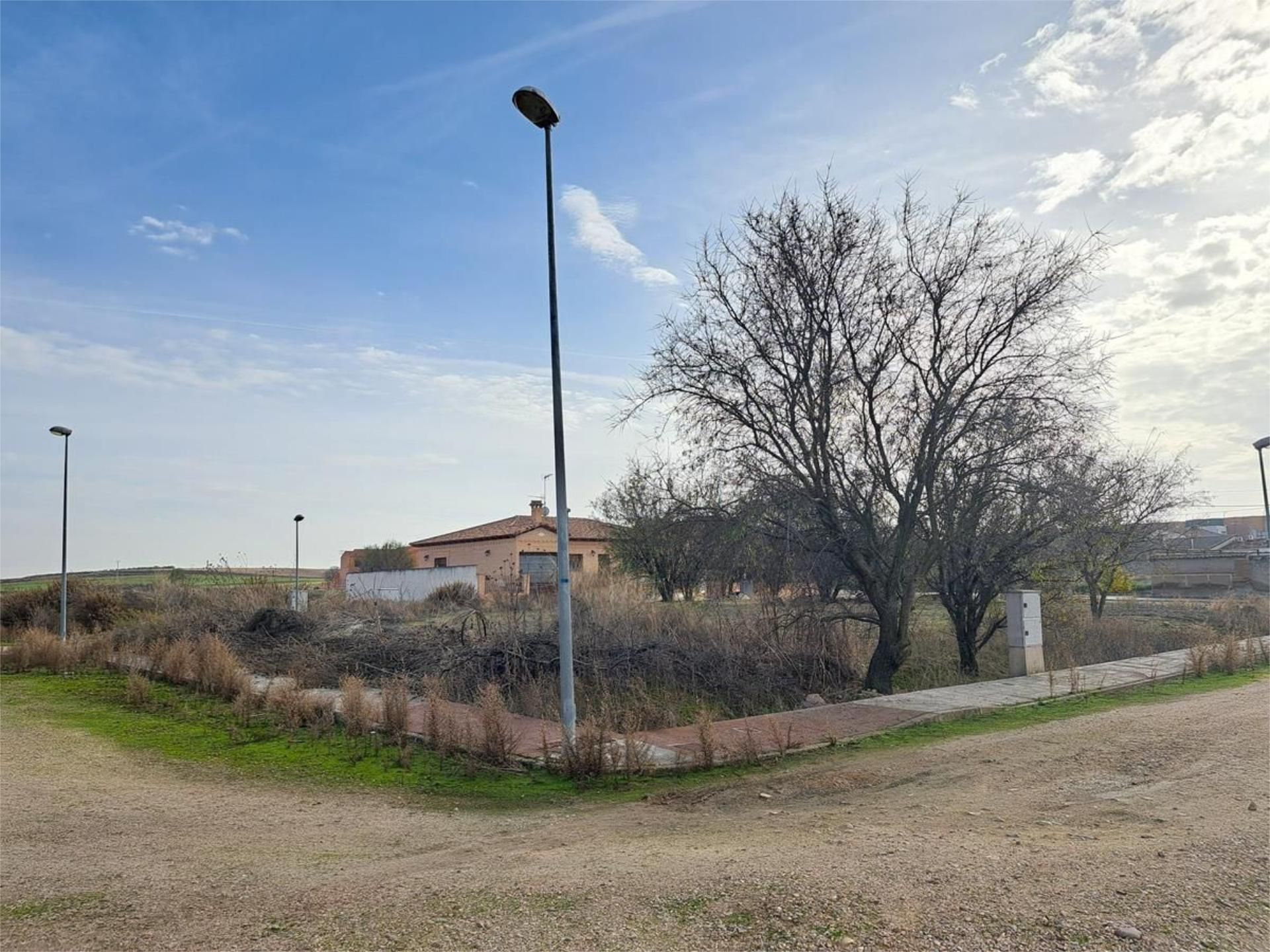 Constructible Land for sale in Santo Domingo-Caudilla