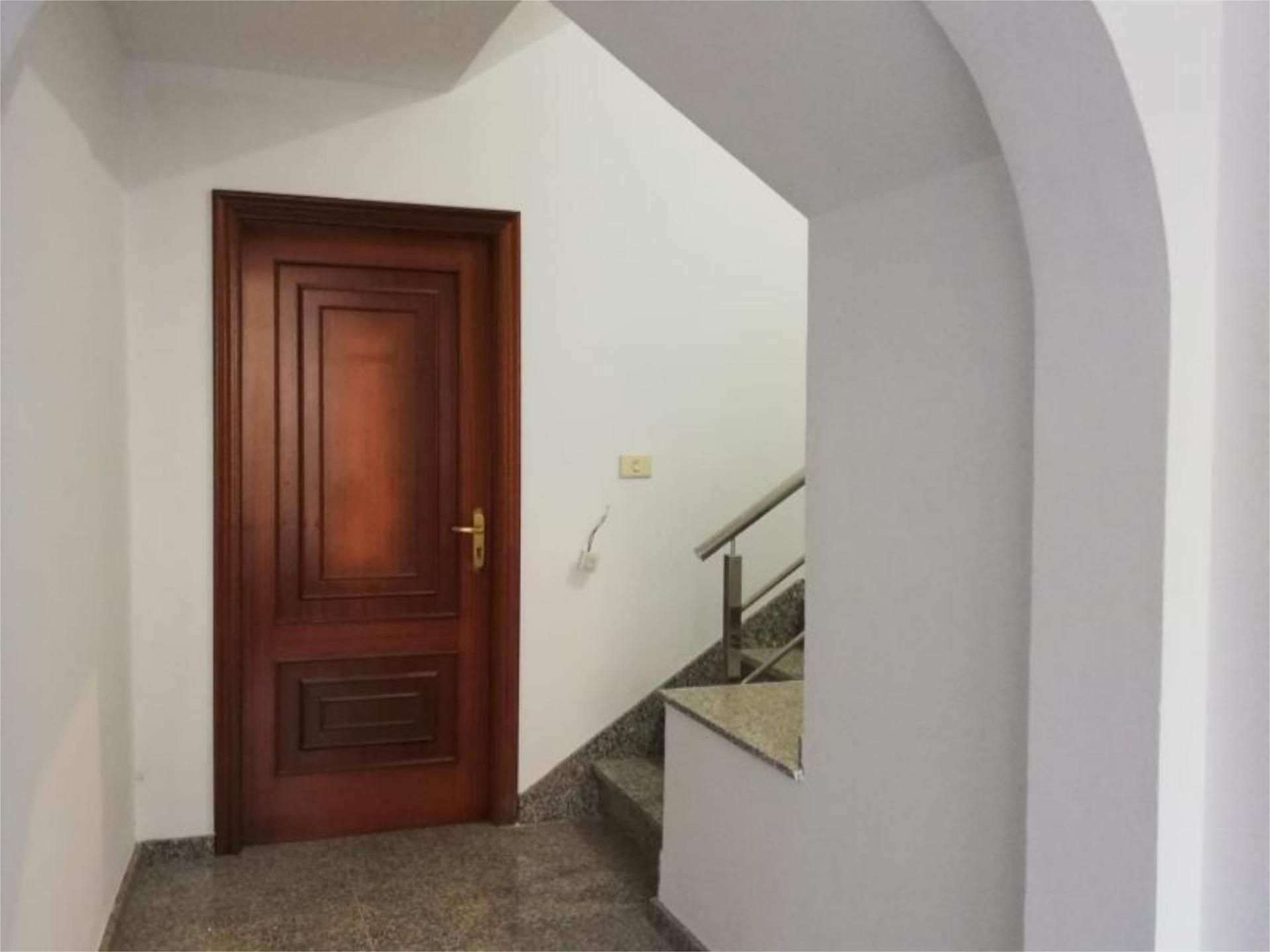 Wohnung zum verkauf in Outes mit Parkett, Terrasse und Balkon