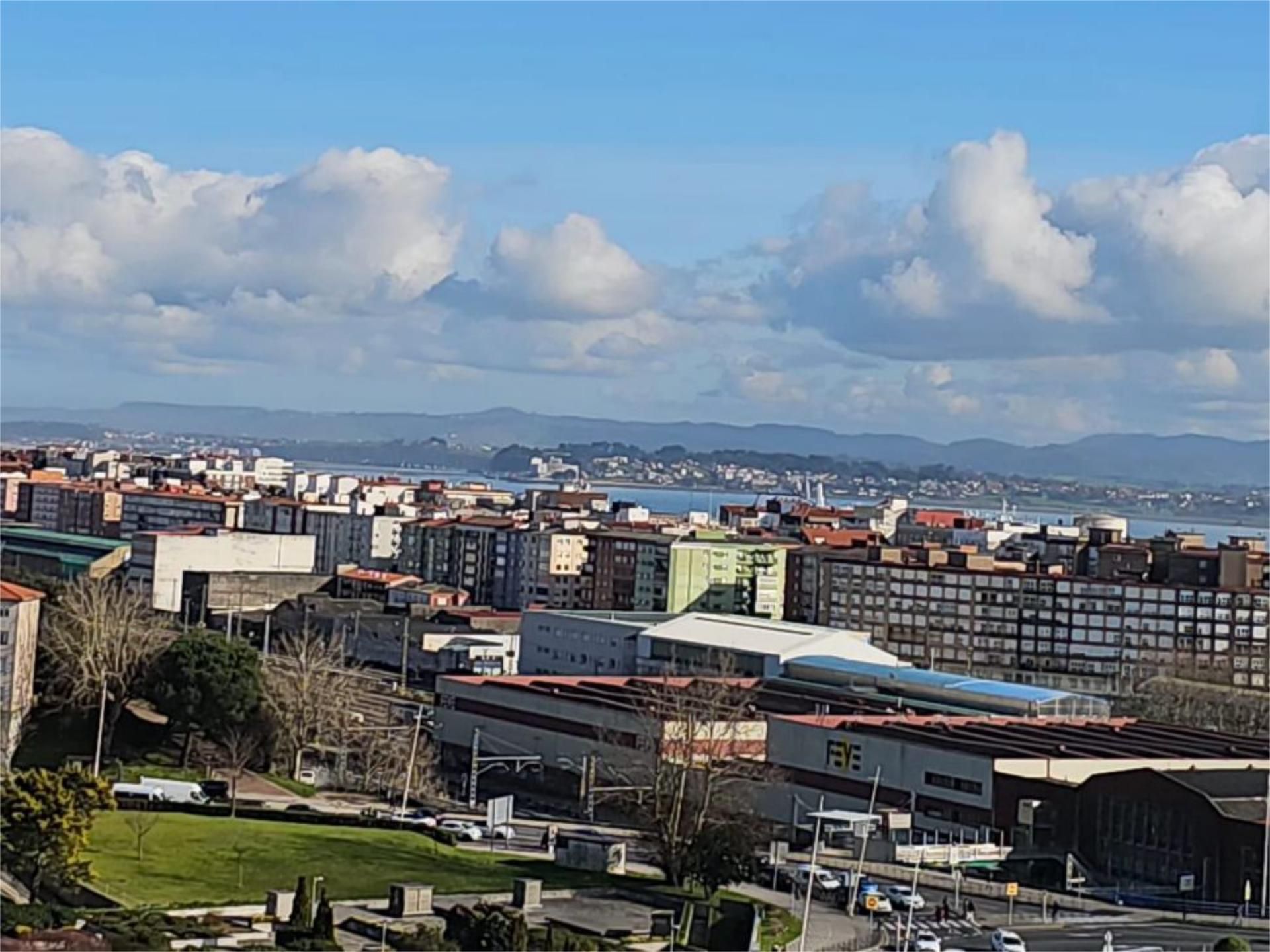 Piso en venta en Avenida de Valdecilla, 25, Cuatro Caminos