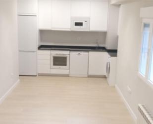 Kitchen of Flat to rent in Valladolid Capital  with Heating