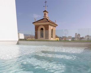 Piscina de Pis de lloguer en  Almería Capital amb Piscina i Moblat