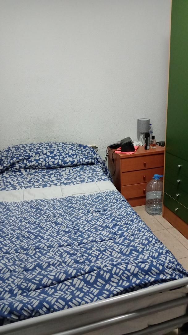 Bedroom of Flat to share in Ripollet  with Heating, Furnished and Oven