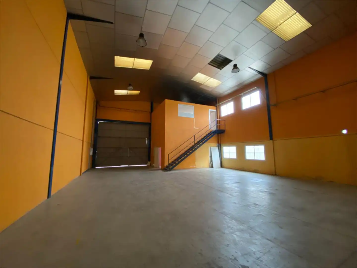 Industrial buildings for sale in Calle de la Madera, 21, Carranque Industrial buildings for sale in Calle de la Madera, 21, Carranque