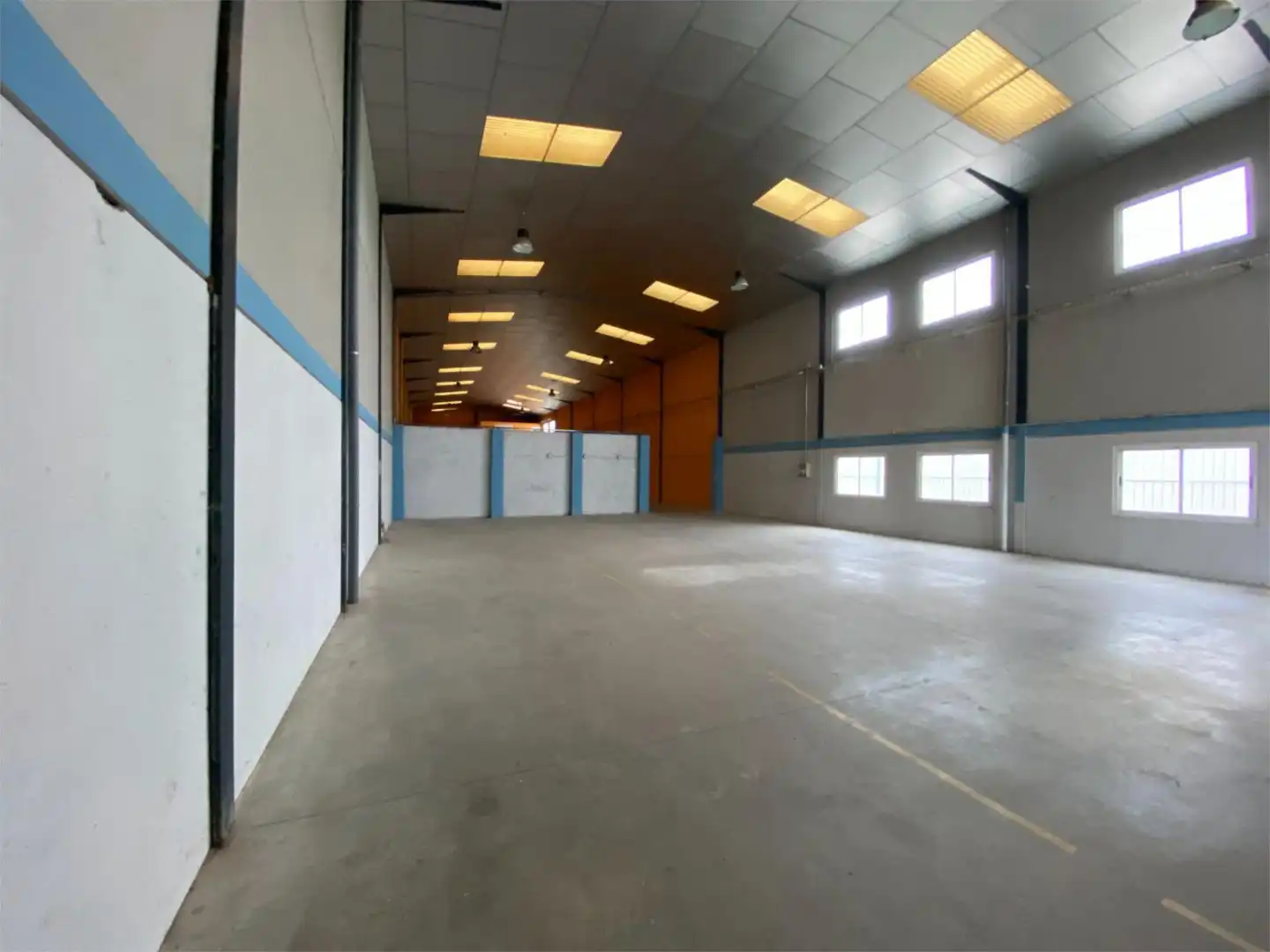 Industrial buildings for sale in Calle de la Madera, 21, Carranque Industrial buildings for sale in Calle de la Madera, 21, Carranque