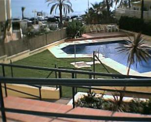 Swimming pool of Flat to rent in Benalmádena  with Air Conditioner, Heating and Private garden