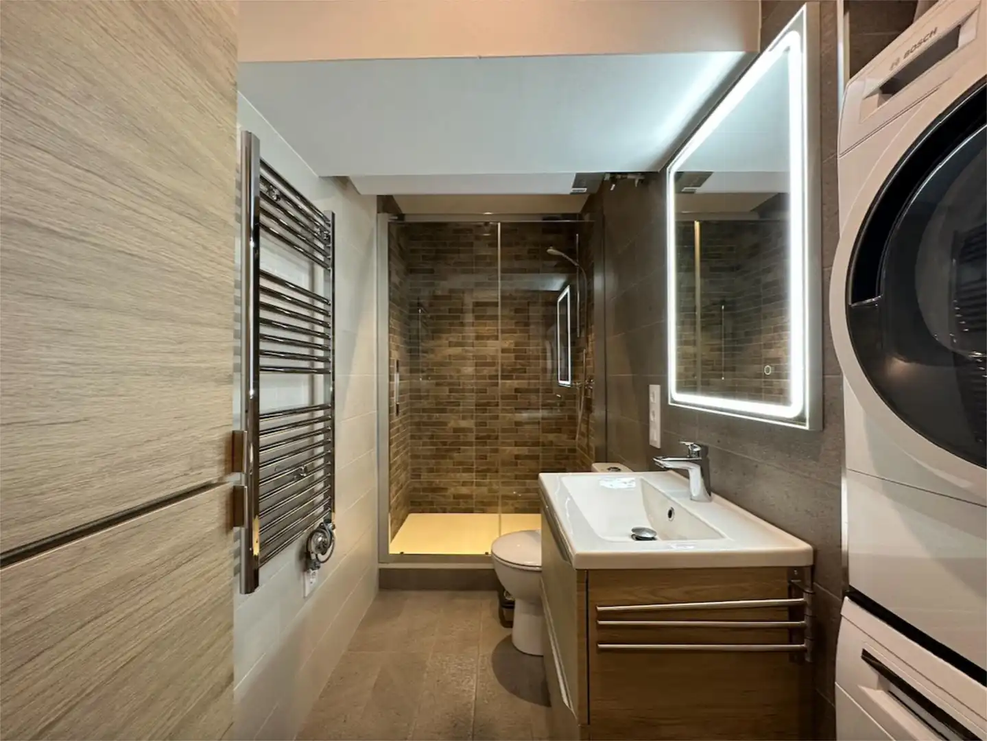 Baño de Local de alquiler en Calonge con Calefacción, Parquet y Amueblado