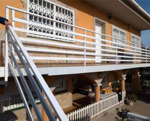 Balcony of House or chalet for sale in Vilanova i la Geltrú  with Terrace and Swimming Pool