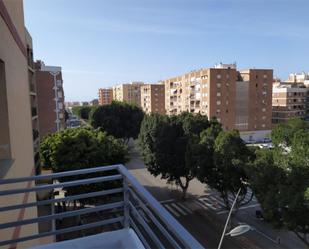 Exterior view of Flat to rent in  Almería Capital  with Air Conditioner, Heating and Furnished