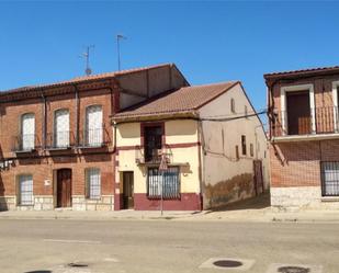 Casa adosada de lloguer a Avenida de Castilla, 18, Rueda