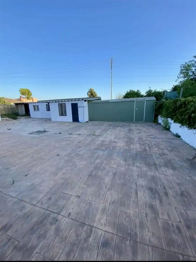 Casa o xalet en venda a Calle Costa de la Luz, 10, El Juncal - Vallealto Vista exterior de Casa o xalet en venda en El Puerto de Santa María amb Aire condicionat, Jardí privat i Terrassa